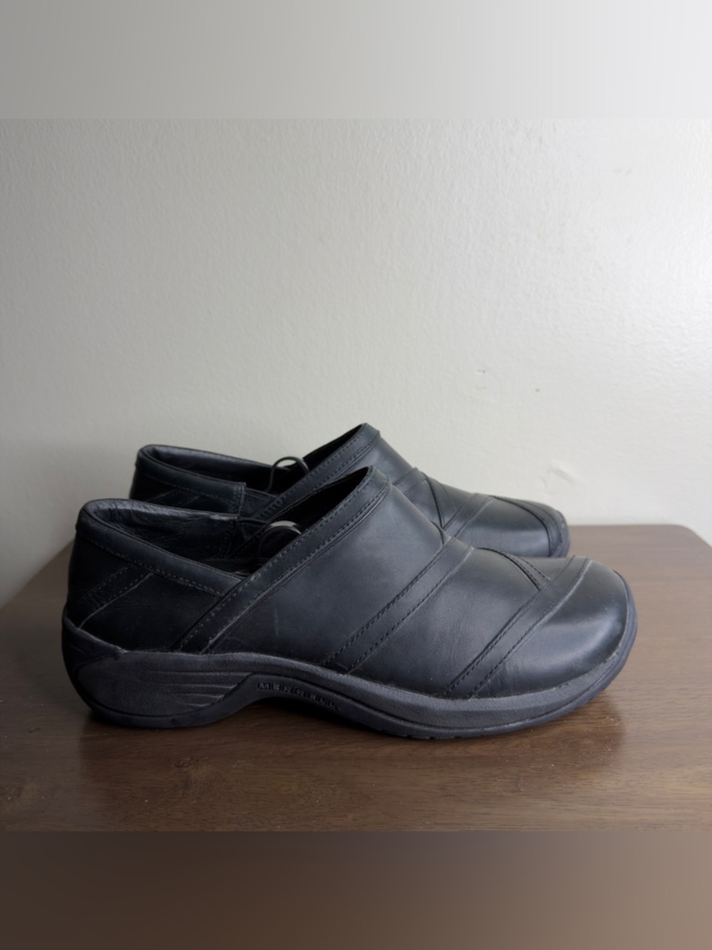 Merrell Encore Eclipse Black Leather Clogs Sz 9.5 Womens